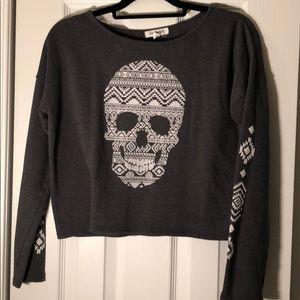 Crop top long sleeve shirt
